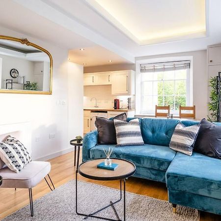 באת' Stunning 2 Bedroom Apartment In Converted Chapel מראה חיצוני תמונה