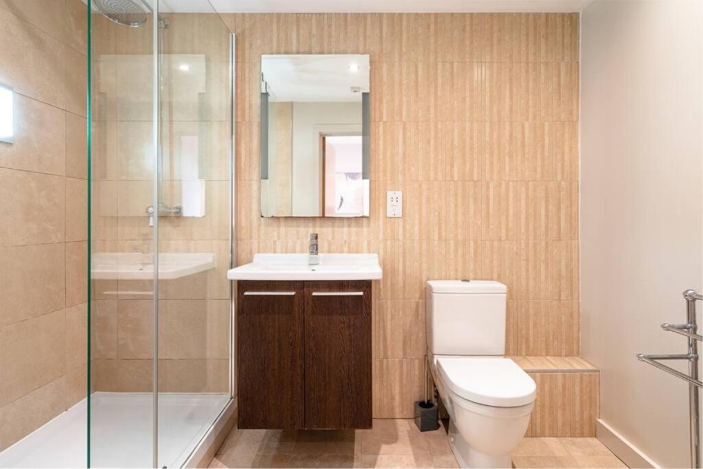 באת' Stunning 2 Bedroom Apartment In Converted Chapel מראה חיצוני תמונה