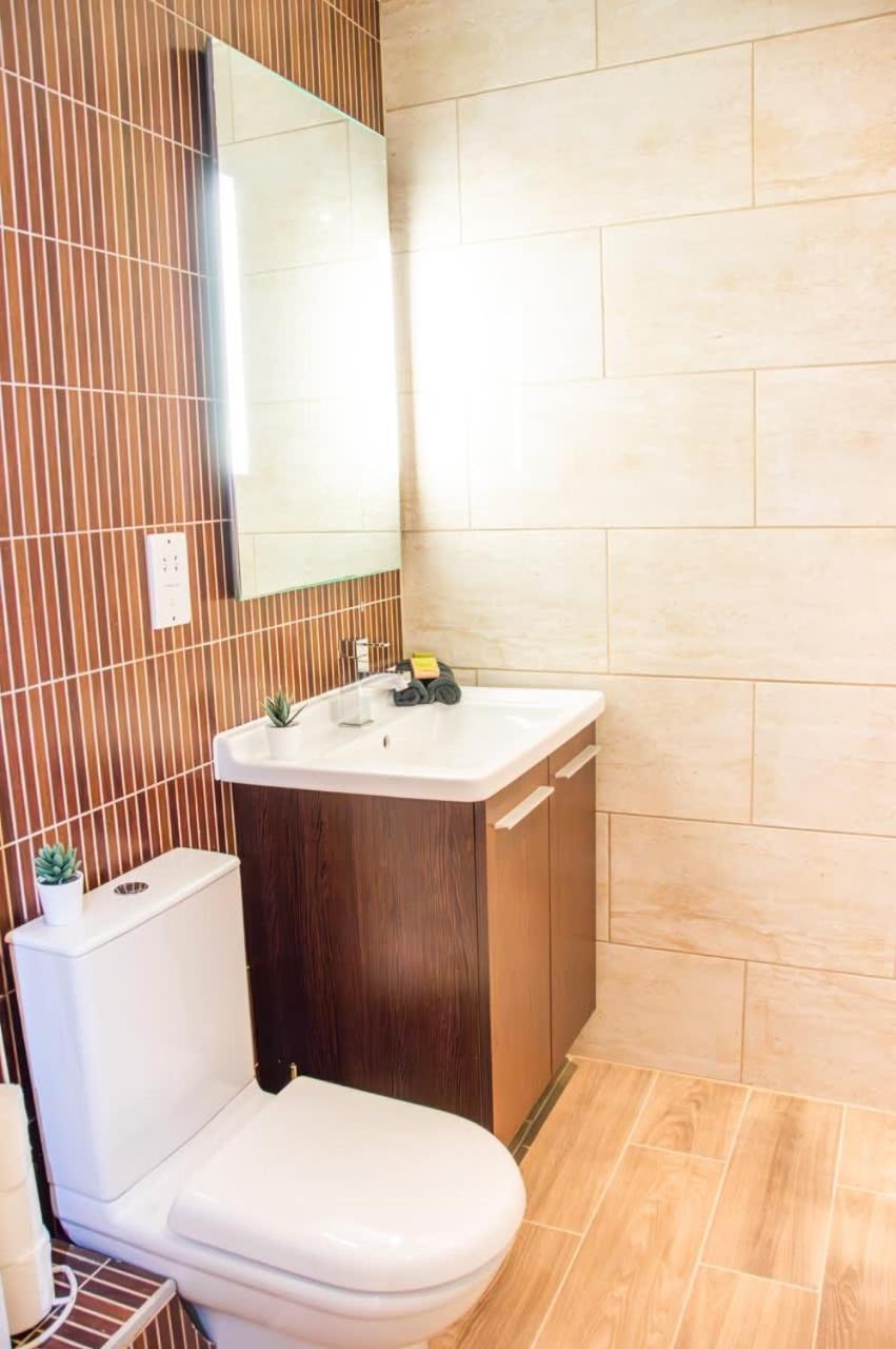 באת' Stunning 2 Bedroom Apartment In Converted Chapel מראה חיצוני תמונה